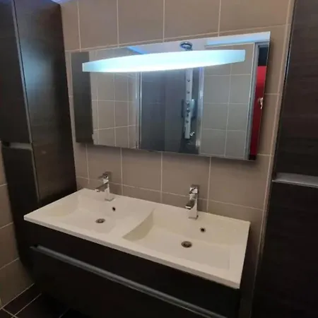 Apartment F2 Idealement Place Route Des Sanguinaires